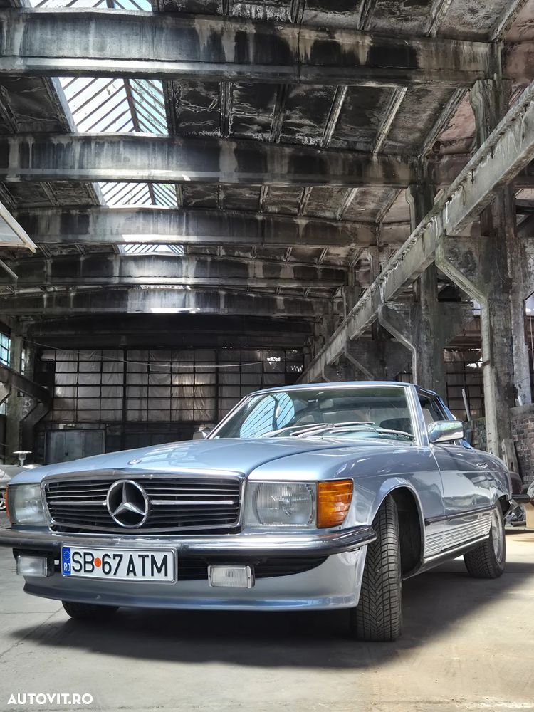 Mercedes-Benz SL - 1