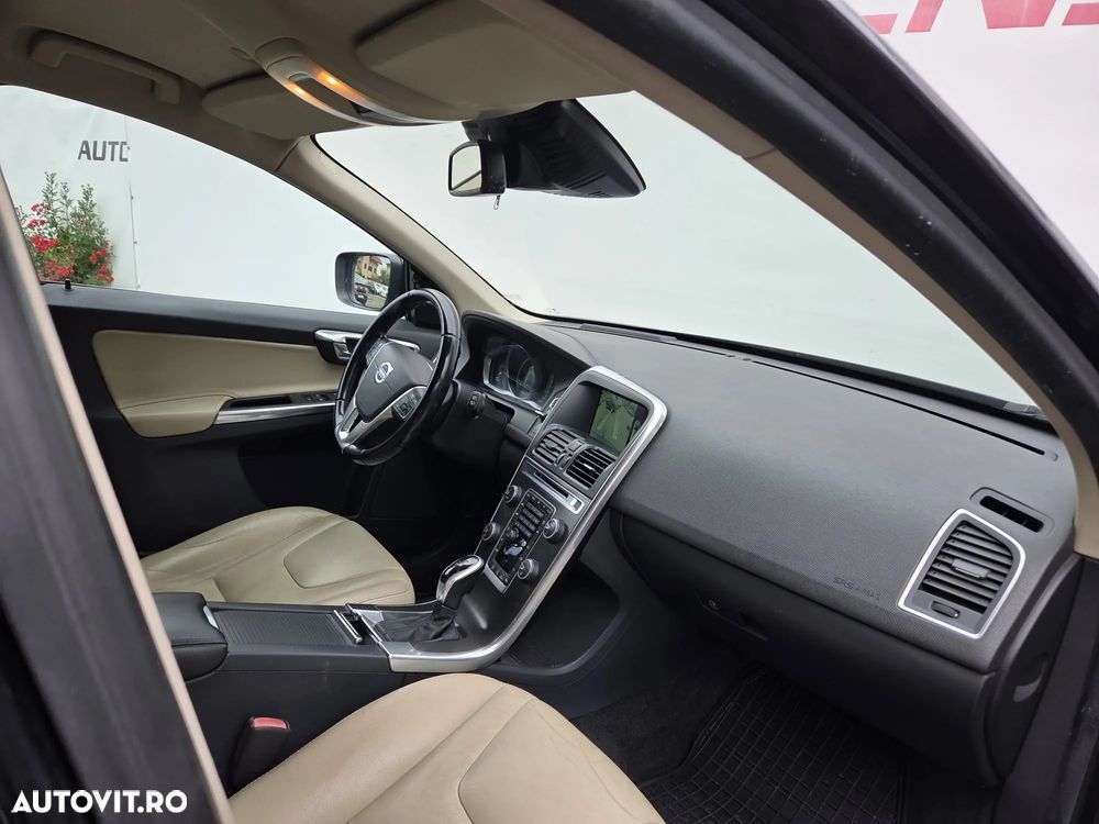 Volvo XC 60 - 11