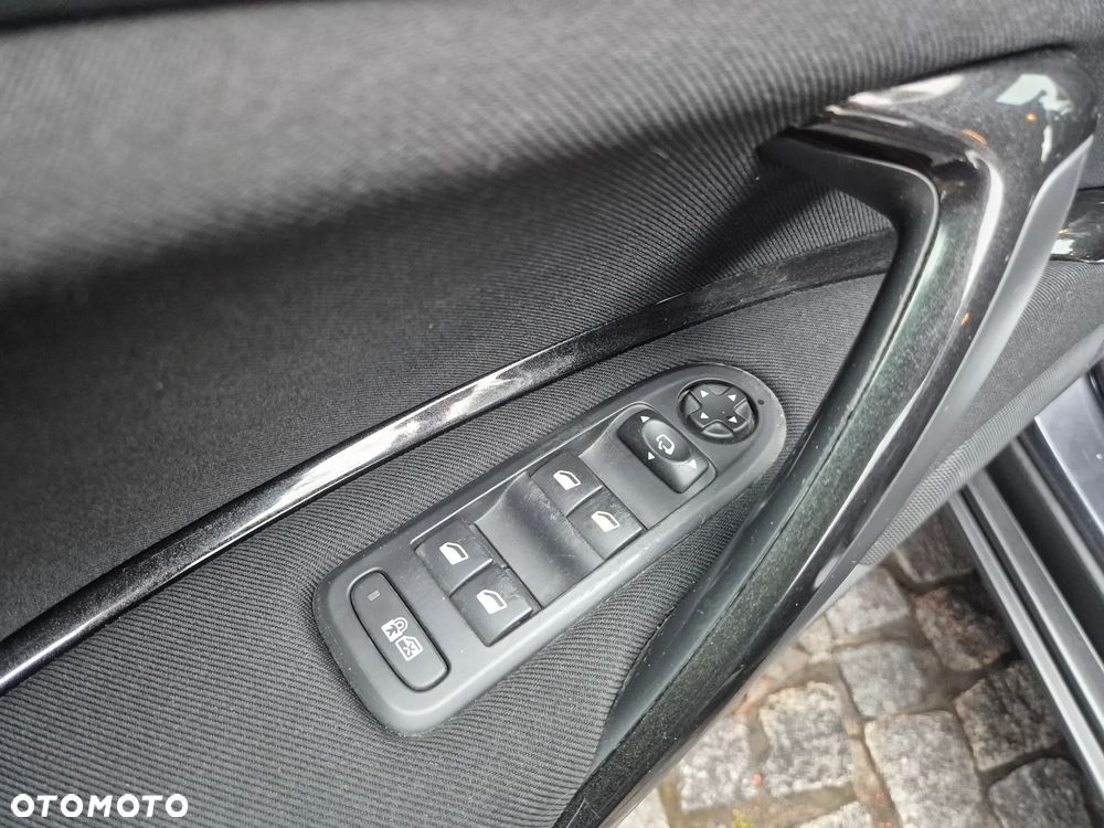 Citroën C5 HDi 140 FAP Exclusive - 8