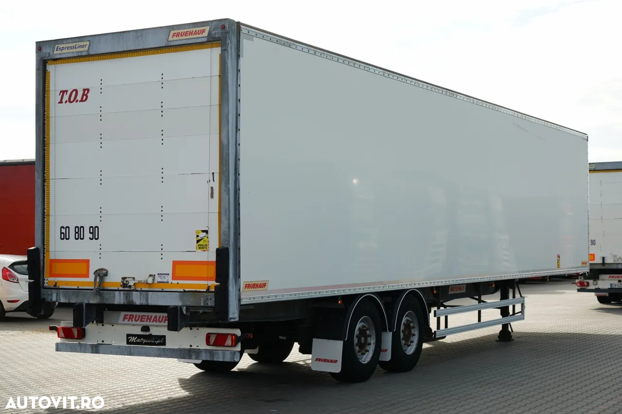 Fruehauf CONTAINER / KOFFER / AXE SAF / 2 AXE / OBLOANE RULANTE / PODEA RESISTENTĂ: ȘINĂ DIN SCADENĂ - 6