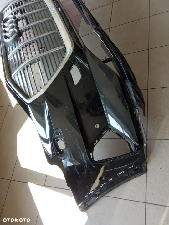 Audi w tron 4ke 18- zderzak przedni przód - 5