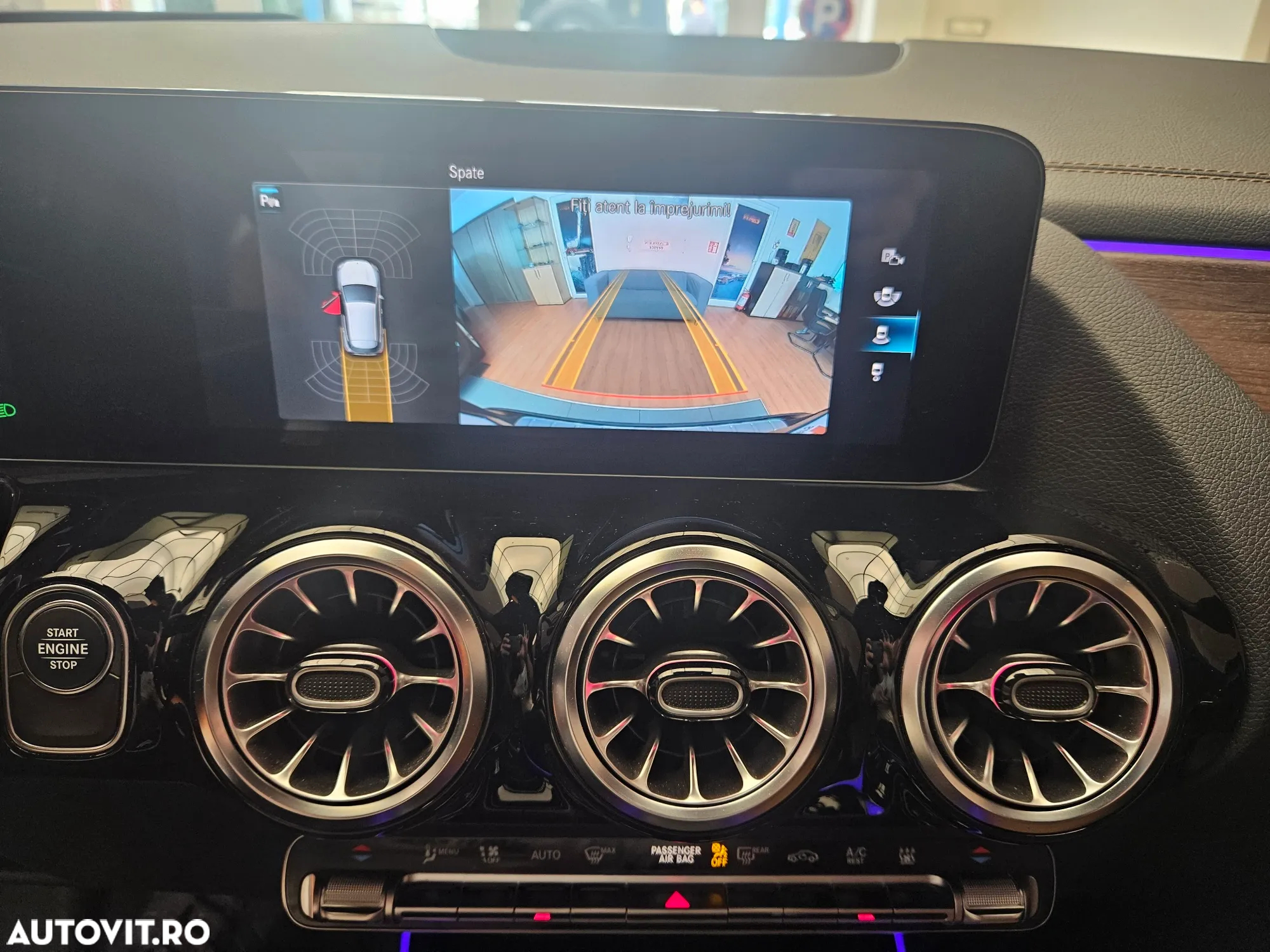 Mercedes-Benz GLA 250 e 8G-DCT Special Edition - 24
