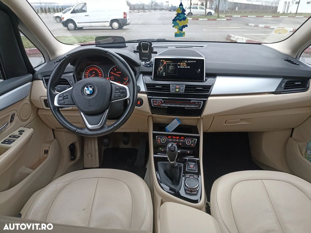 BMW Seria 2 216d Gran Tourer Luxury Line - 21