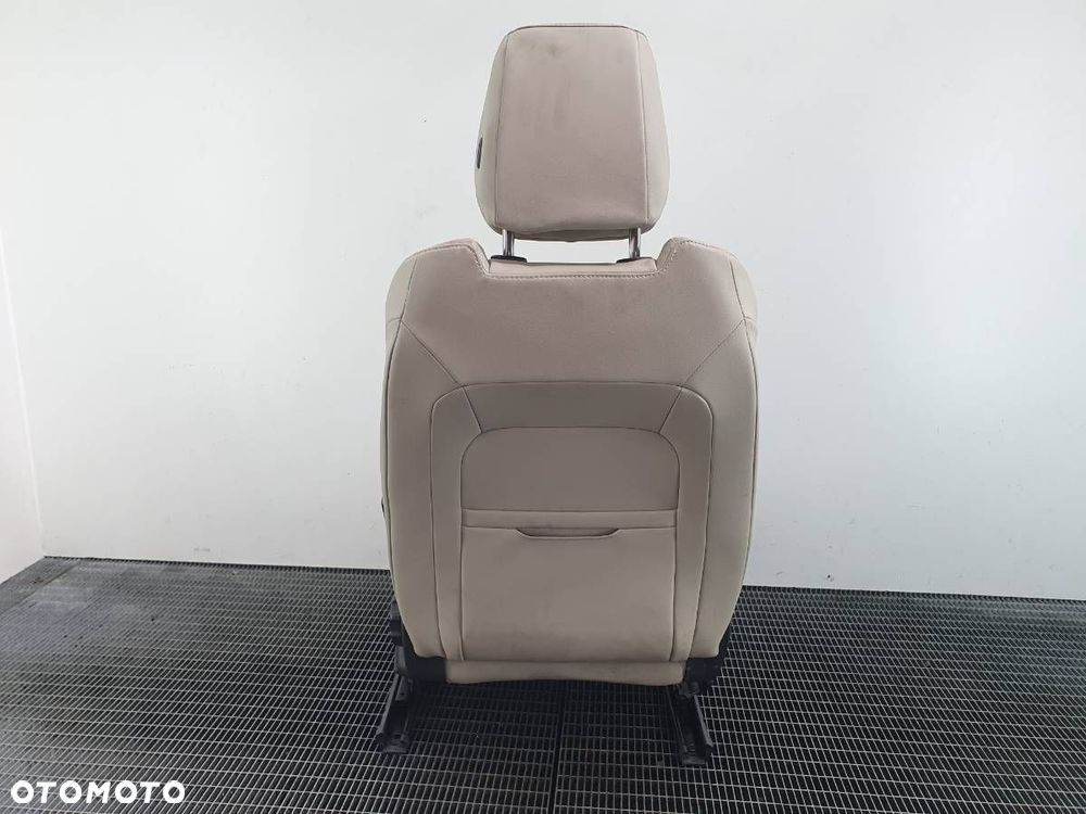 FOTEL PRZÓD PRZEDNI LEWY KIEROWCY SKODA OCTAVIA IV EU - 5