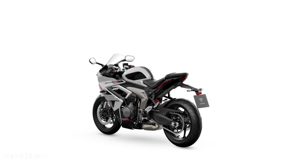 Triumph Daytona - 9