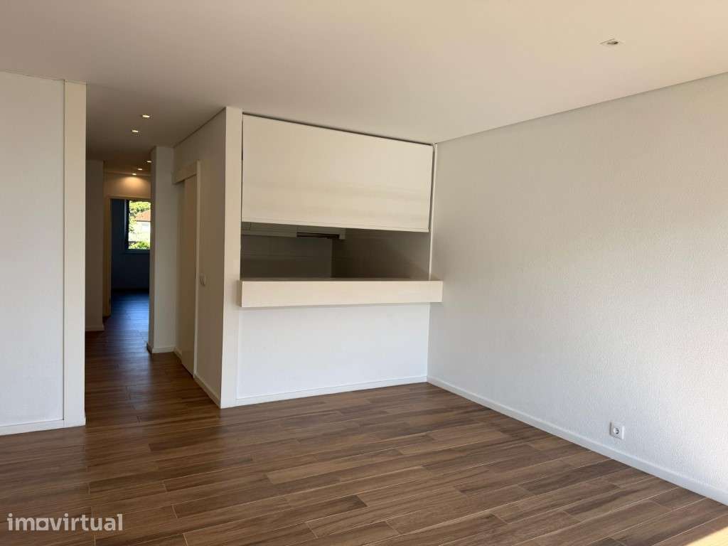 Apartamento T1 com Vista Mar na Foz, Porto - Grande imagem: 5/22