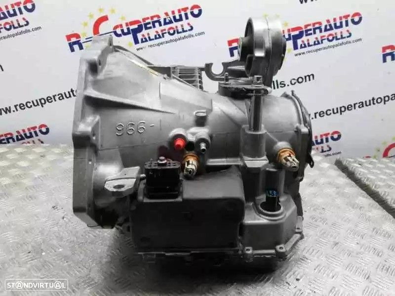 CAIXA VELOCIDADES CHRYSLER VOYAGER / GRAND VOYAGER III 1999 - 3