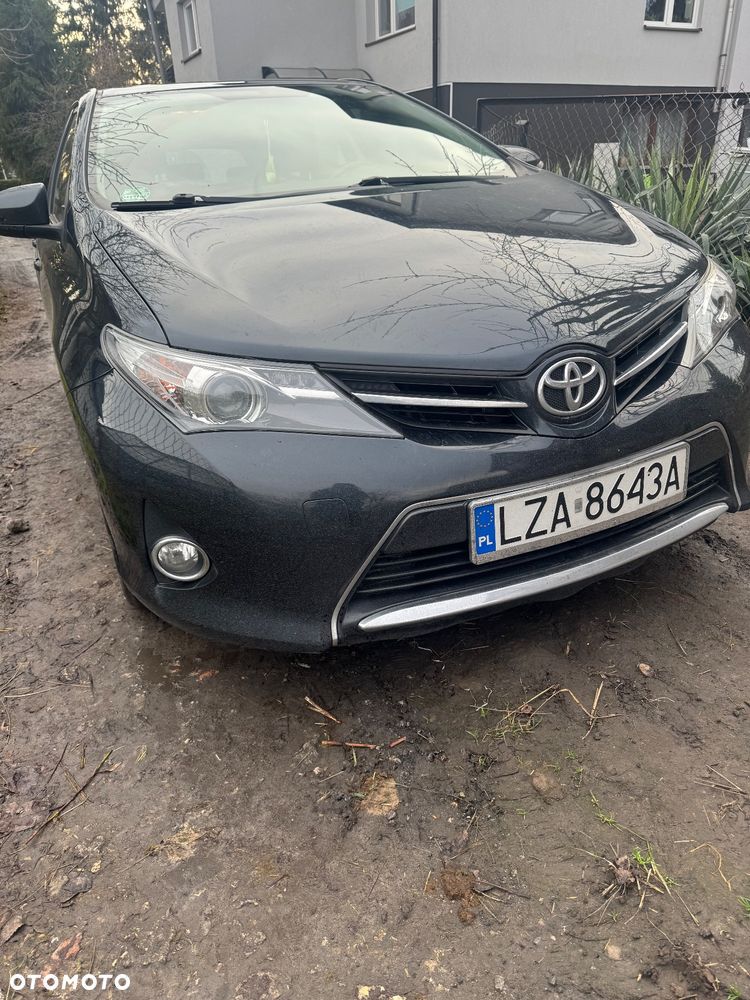 Toyota Auris 1.4 D-4D - 1