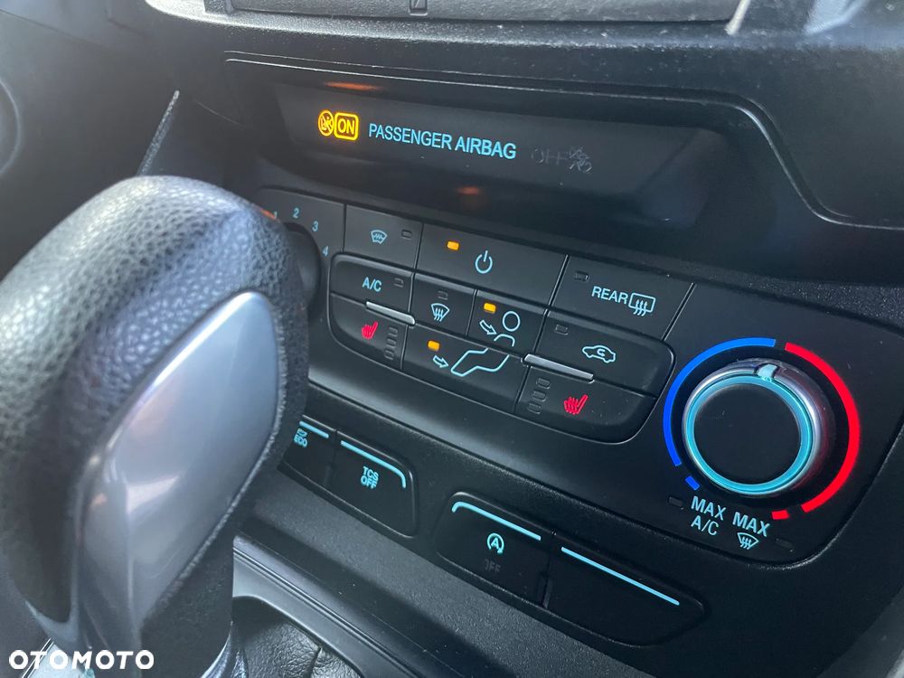 Ford Tourneo Connect - 25