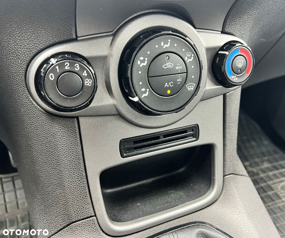 Ford Fiesta 1.25 Trend EU6 - 20