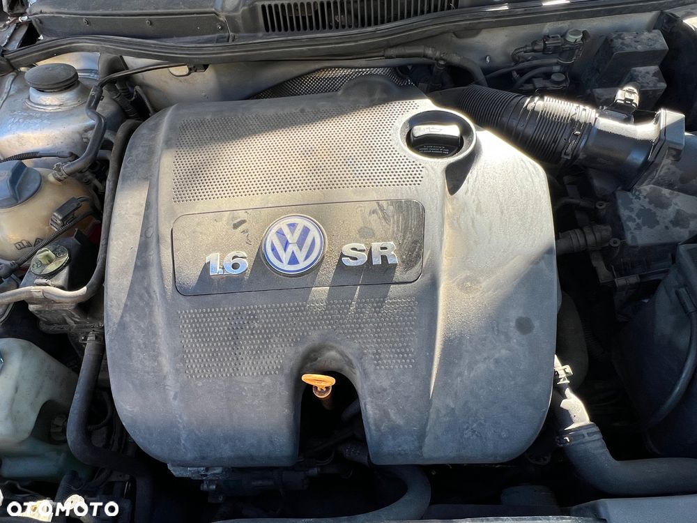 Volkswagen Golf - 20