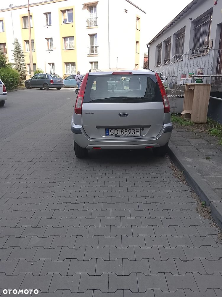 Ford Fusion 1.4 Ambiente EU5 - 3