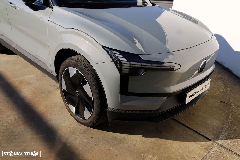 Volvo EX30 69 kWh Single Motor Extended Range Plus - 7