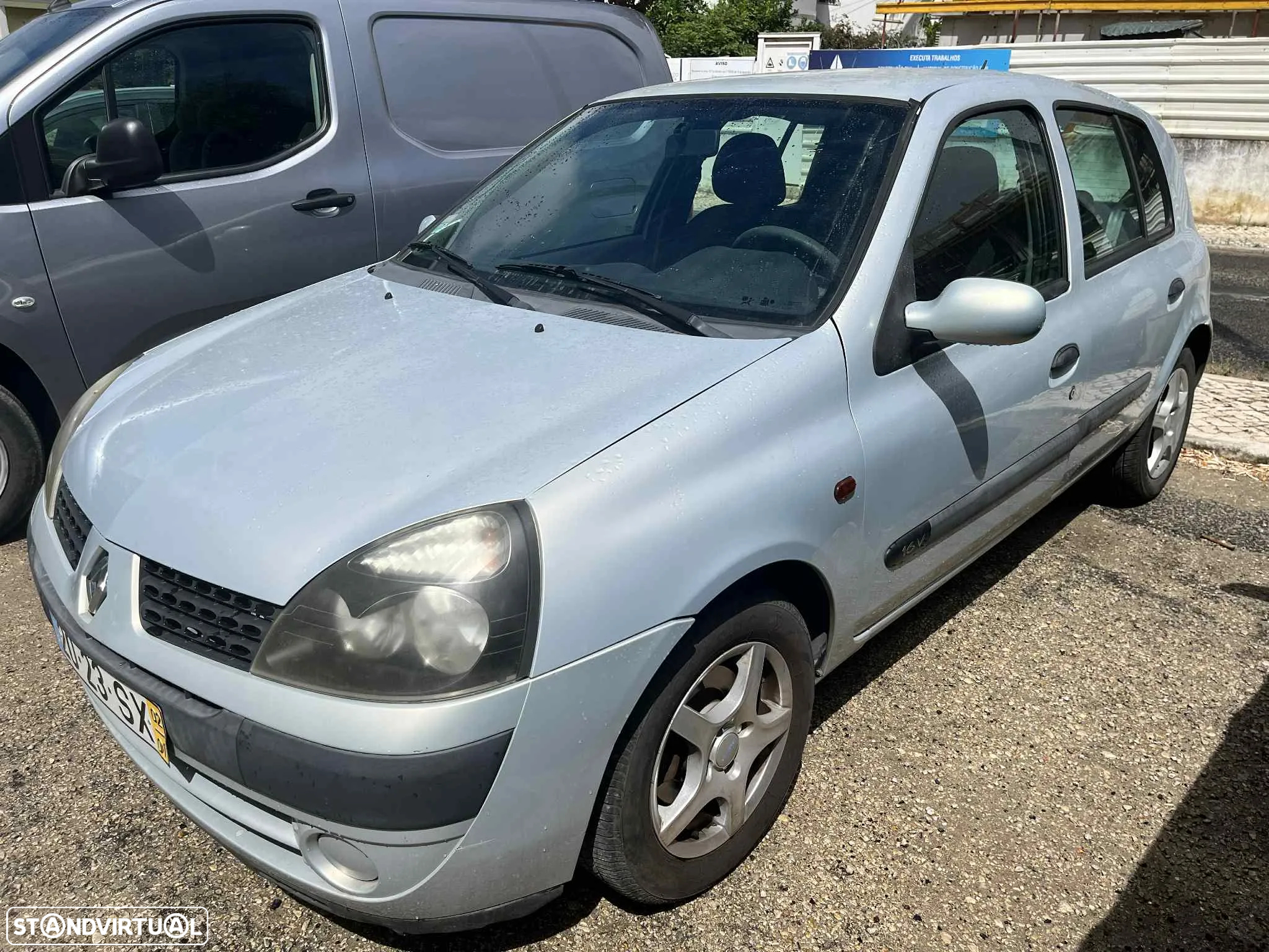Renault Clio 1.2 16V Expression - 2