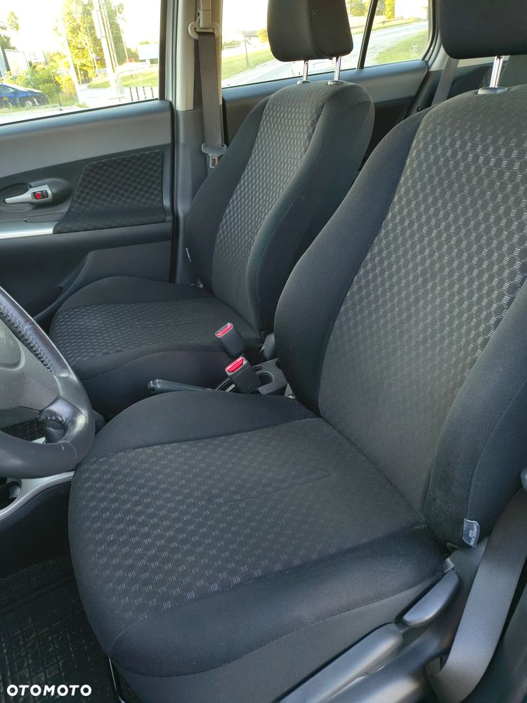 Toyota Urban Cruiser - 6