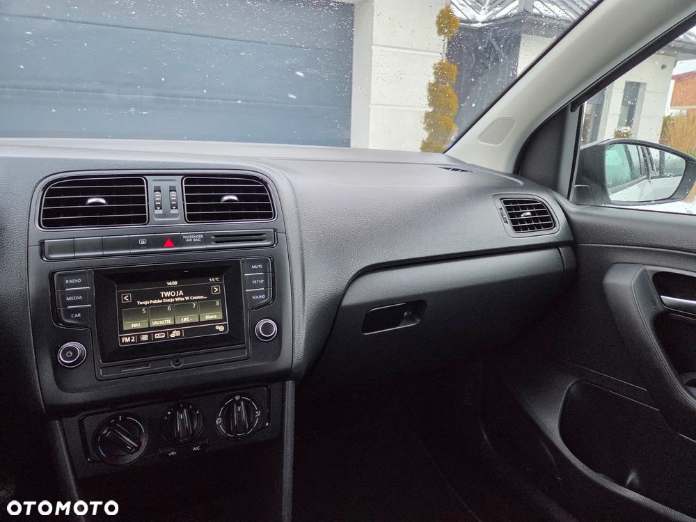 Volkswagen Polo - 16