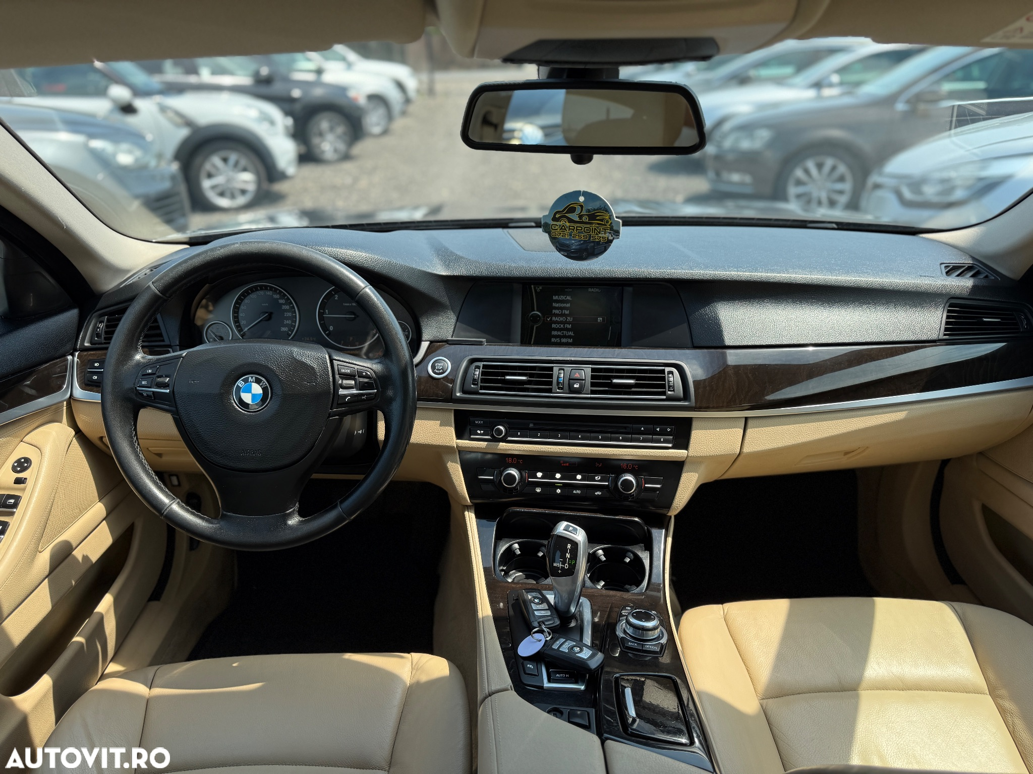 BMW Seria 5 520d Sport-Aut. - 10