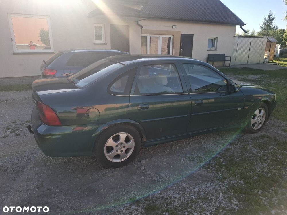 Opel Vectra - 3
