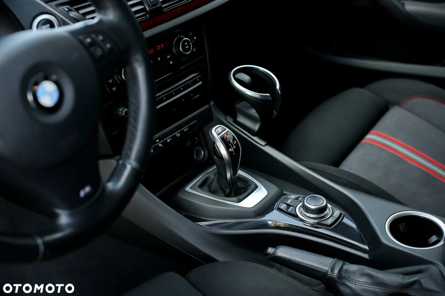 BMW X1 - 24