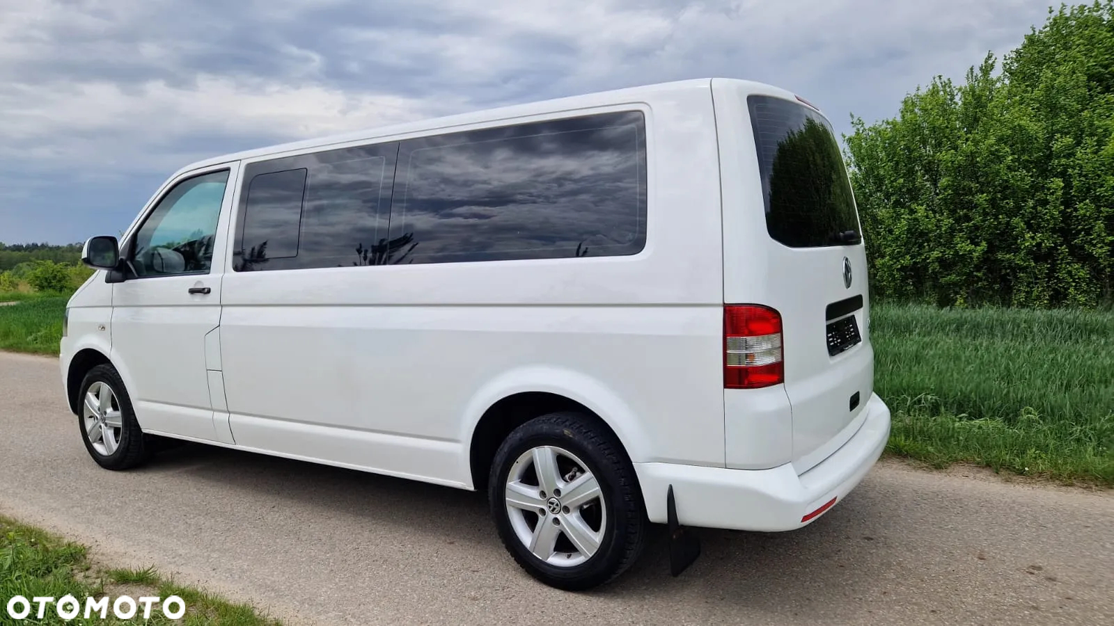 Volkswagen Caravelle TDI L2 Comfortline 4Motion - 3