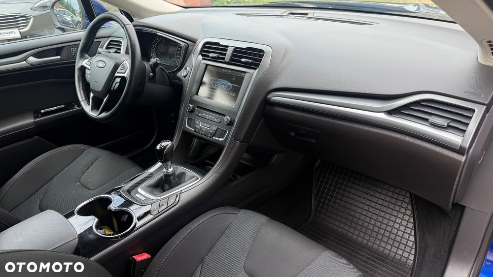 Ford Mondeo 2.0 TDCi STart-Stopp Titanium - 19