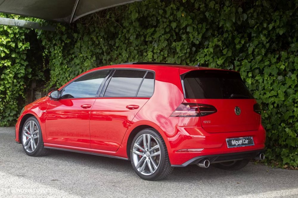 VW Golf 2.0 TSI GTI DSG - 11