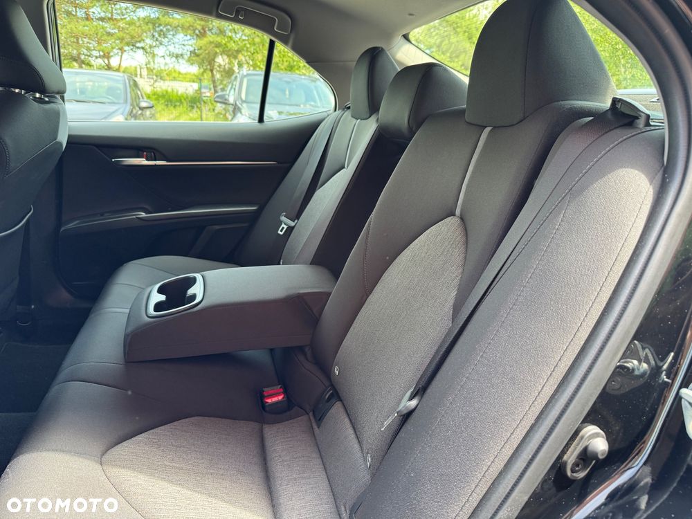 Toyota Camry 2.5 Hybrid Comfort CVT - 17