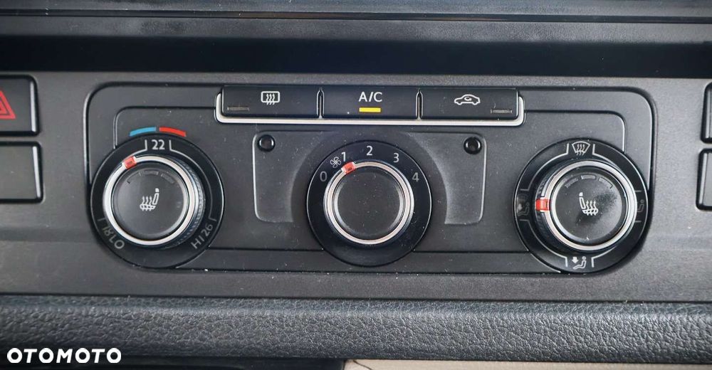 Volkswagen Transporter - 30