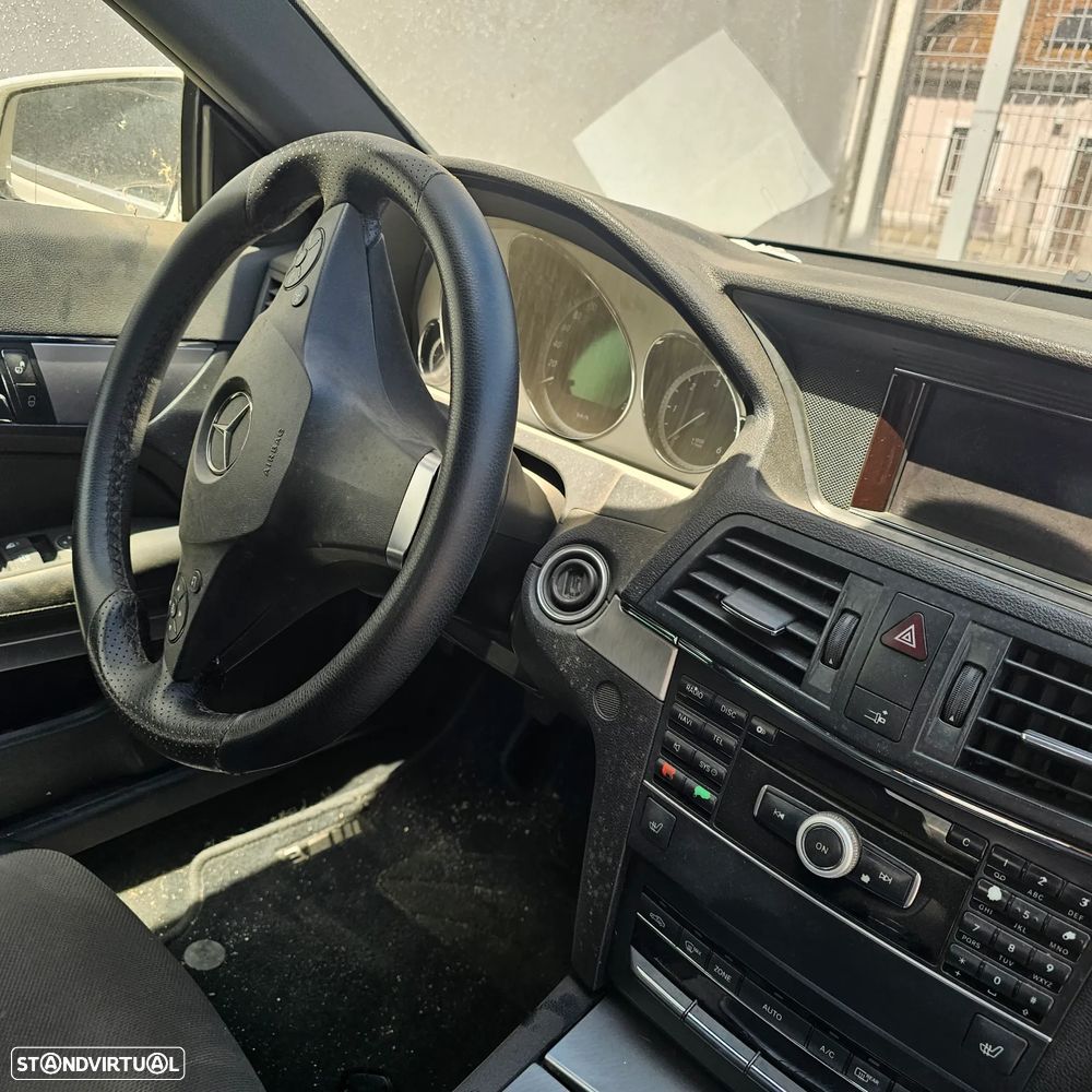 Mercedes-Benz E 220 CDI Avantgarde - 12
