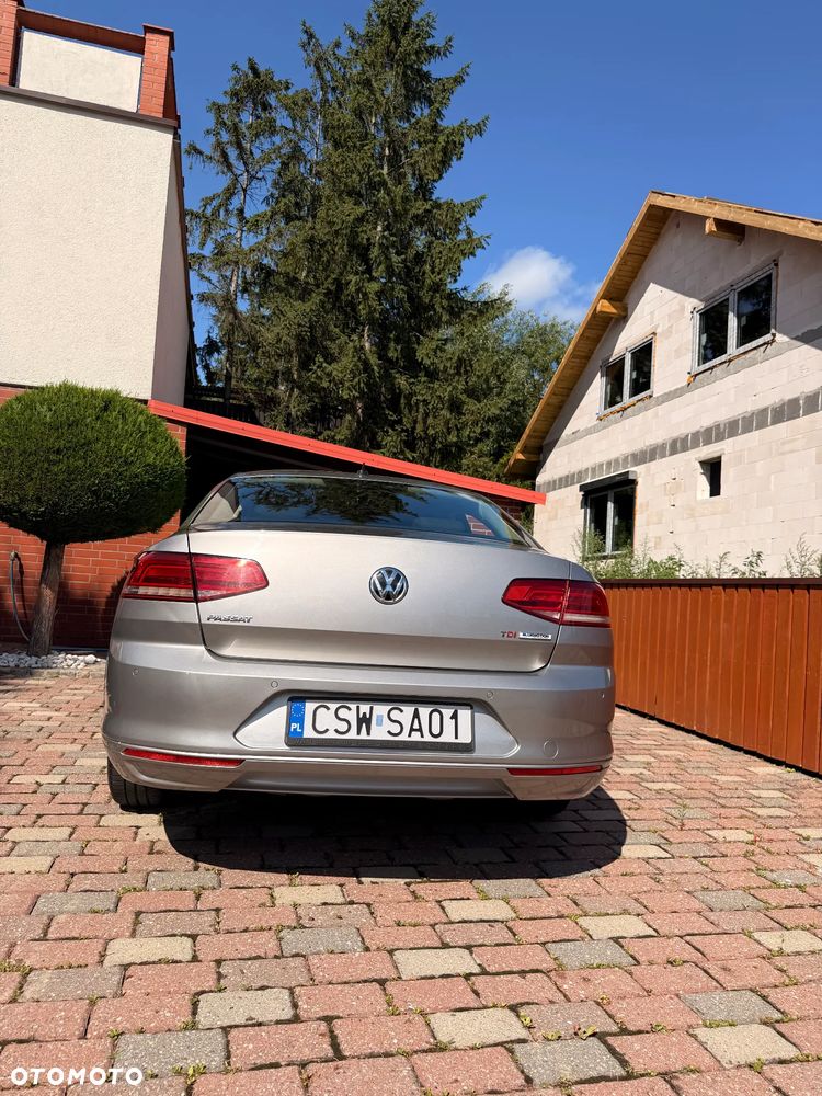 Volkswagen Passat - 6