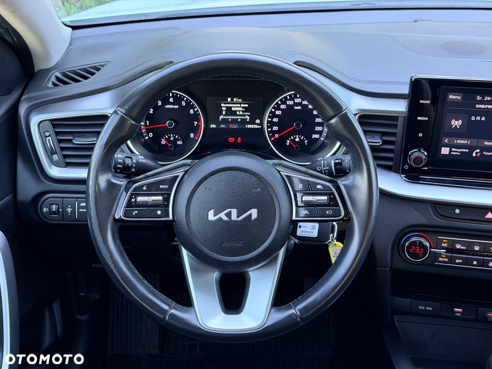 Kia Ceed 1.5 T-GDI M - 16