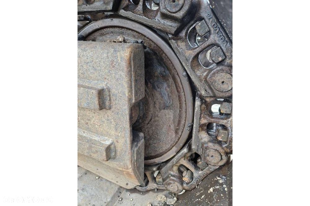 Volvo EC 300 D L - 19