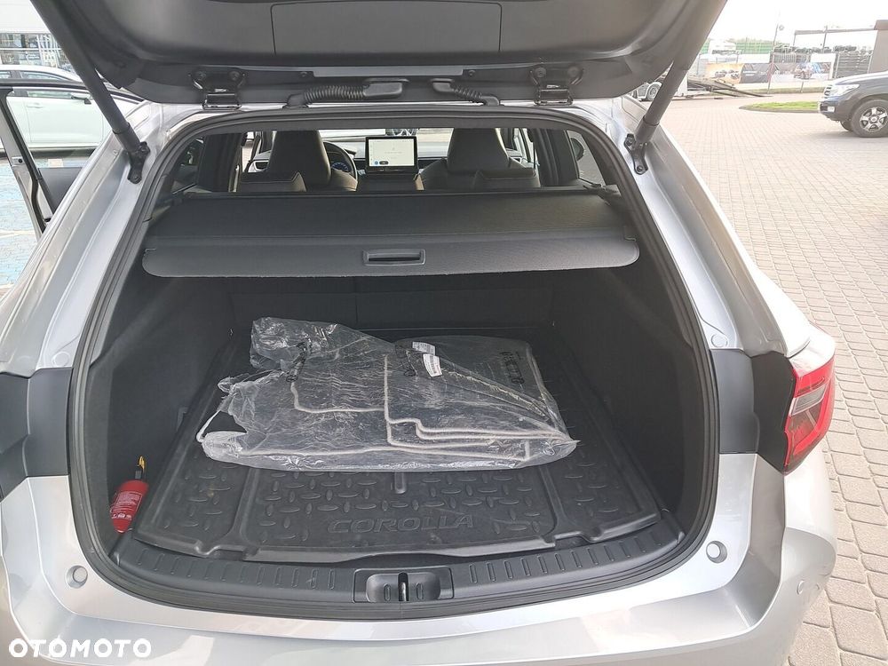Toyota Corolla 1.8 Hybrid Style - 19