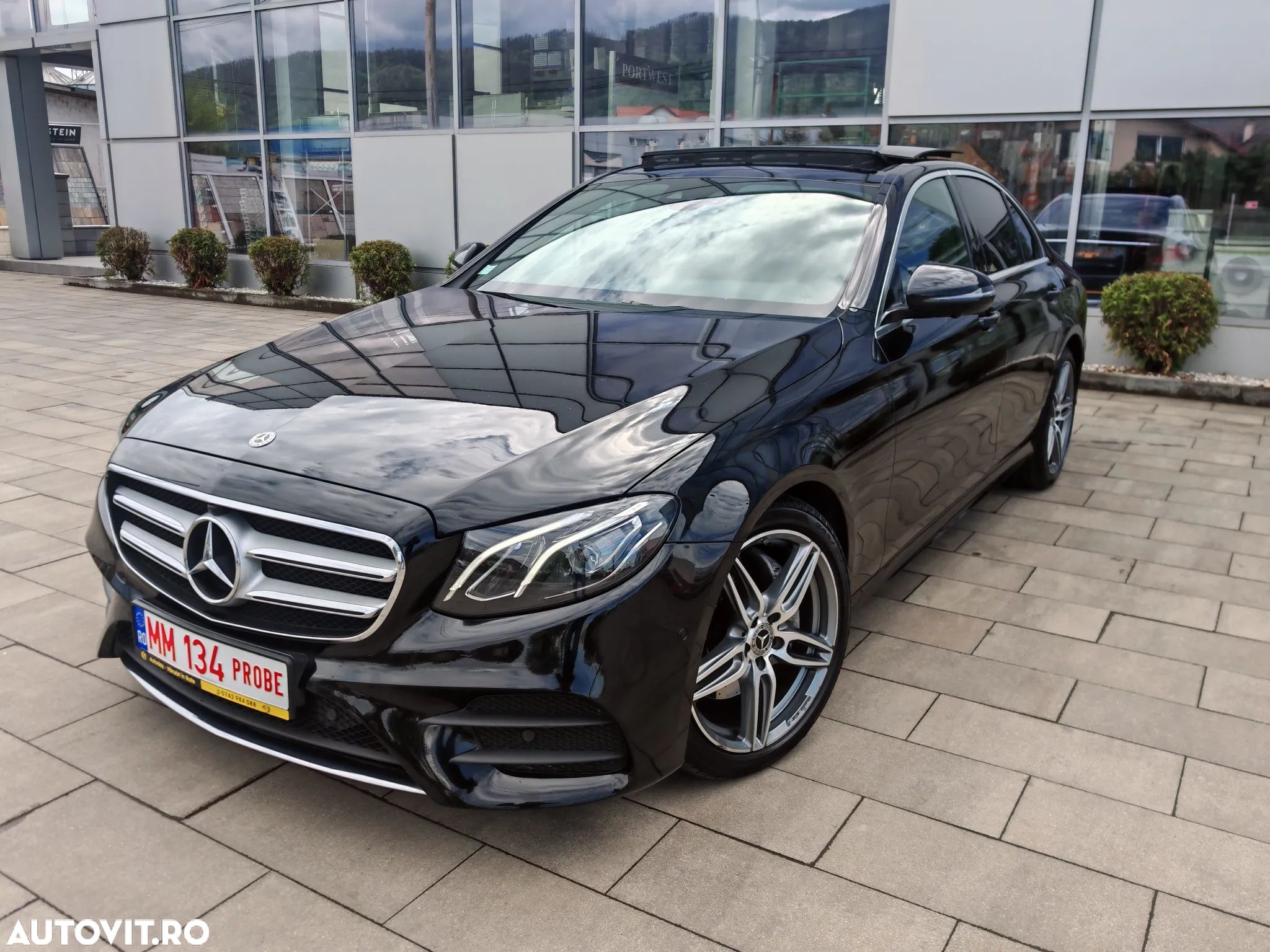 Mercedes-Benz E - 1