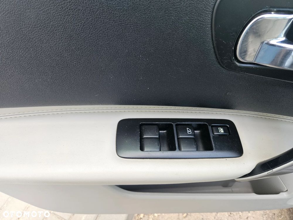 Nissan Qashqai 2.0 Tekna Premium - 10