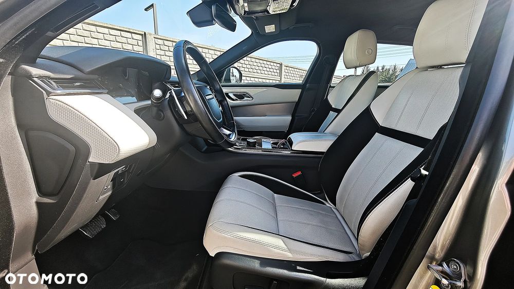 Land Rover Range Rover Velar D300 R-Dynamic - 15