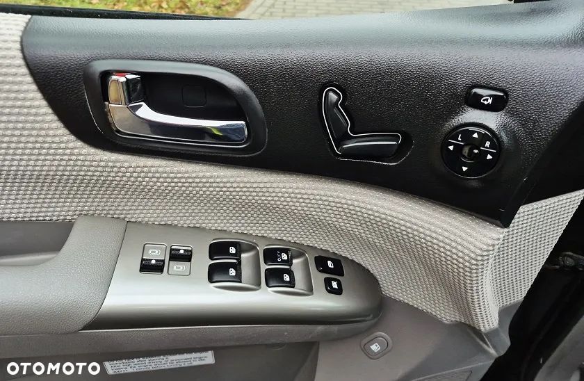 Kia Carnival 2.9 CRDi DPF EX Basis - 17