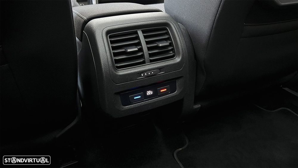 VW Touran 1.6 TDI Confortline DSG - 31