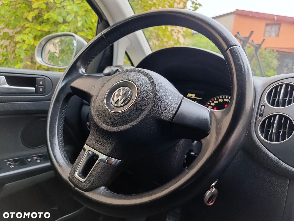 Volkswagen Golf Plus - 17