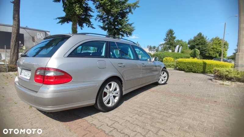 Mercedes-Benz Klasa E 200 T Kompressor Automatik Elegance - 4