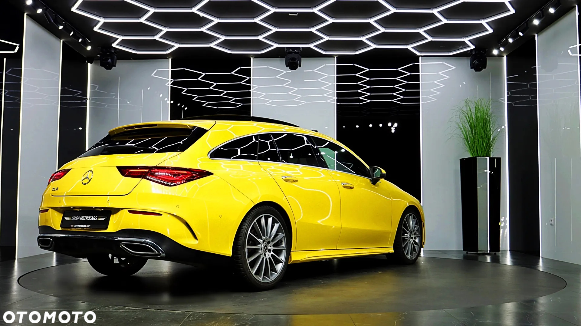 Mercedes-Benz CLA 200 AMG Line 7G-DCT - 11