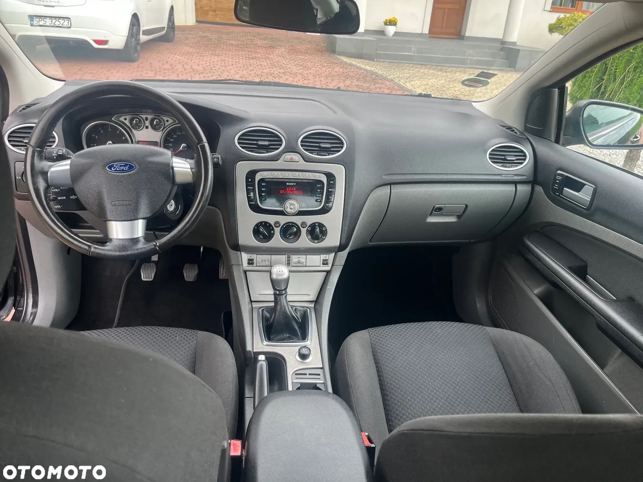 Ford Focus Coupe-Cabriolet 2.0 16V Black Magic - 19