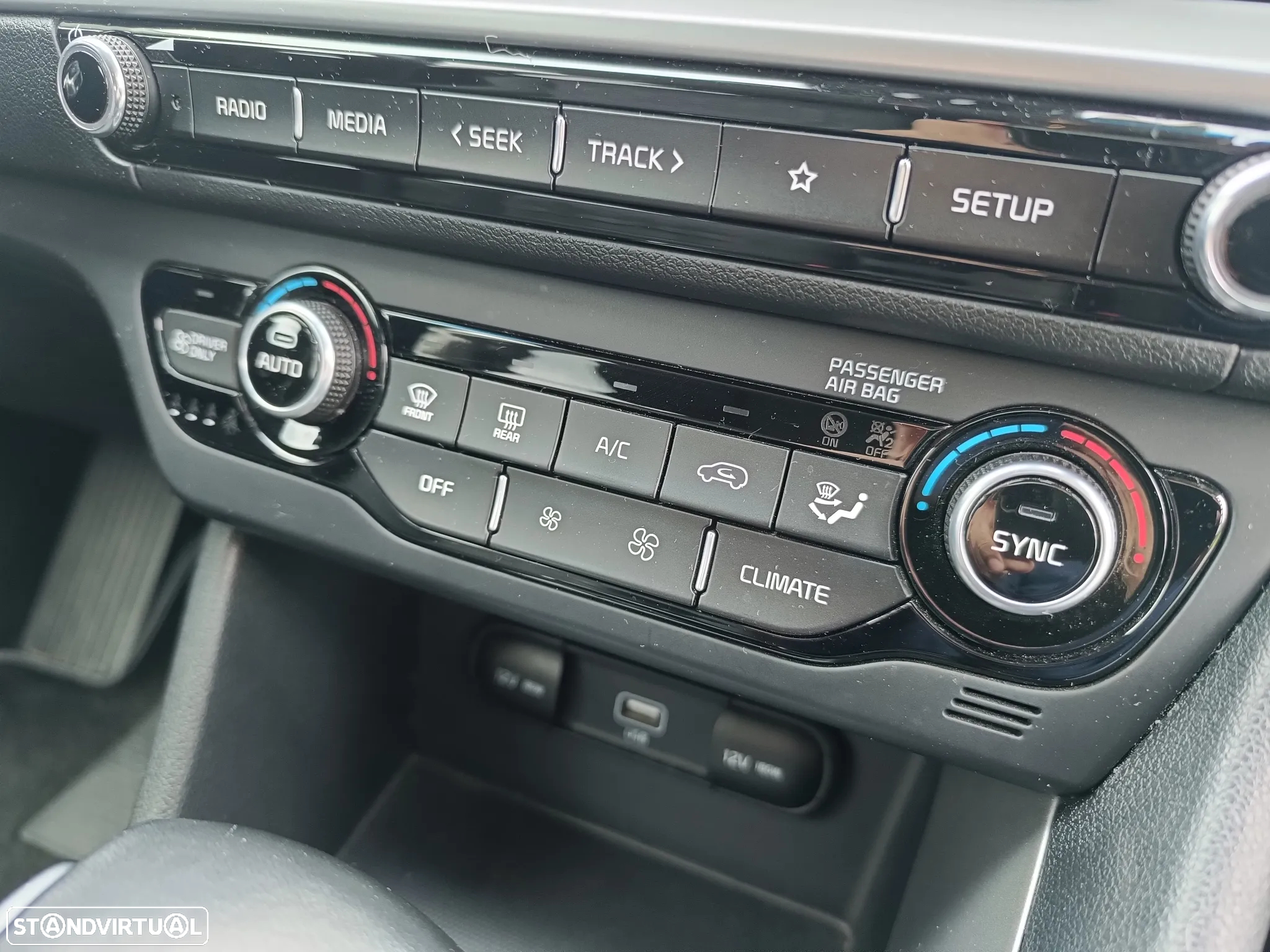 Kia Niro 1.6 GDi PHEV Urban - 18
