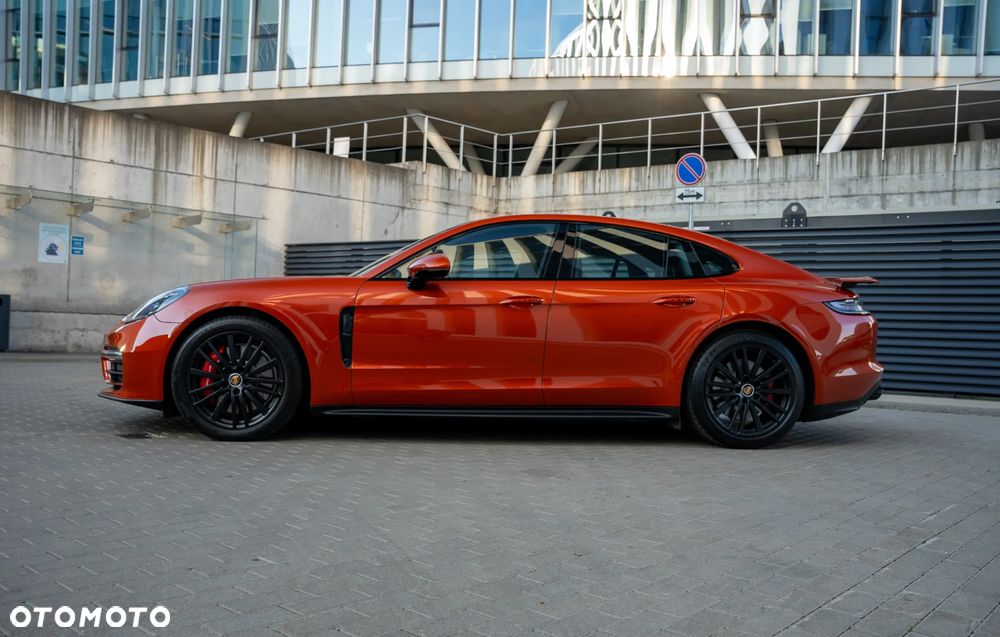 Porsche Panamera GTS - 4