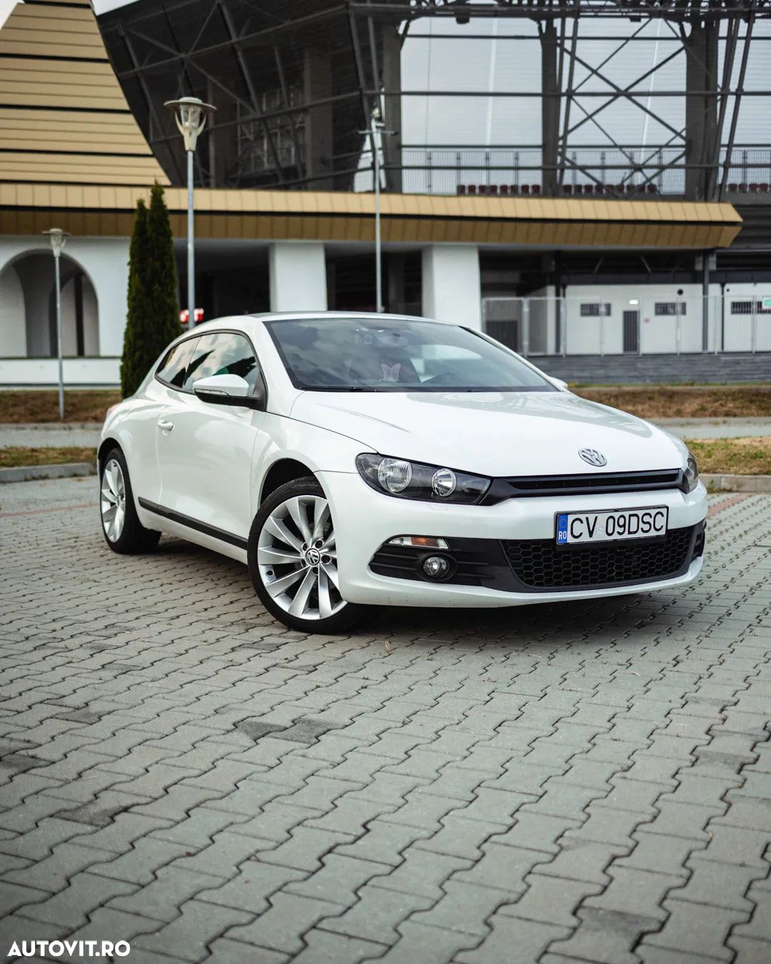 Volkswagen Scirocco 2.0 TDI Blue Motion Technologie - 1