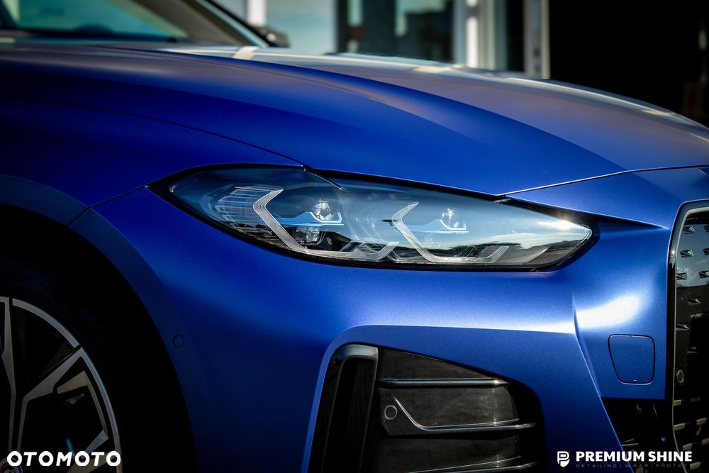 BMW i4 - 4