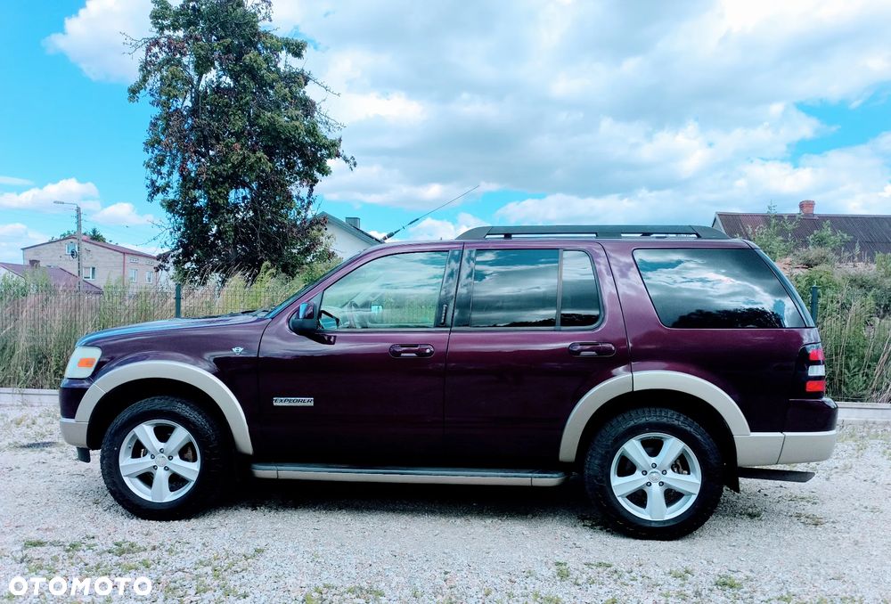 Ford Explorer 4.6 4WD - 5
