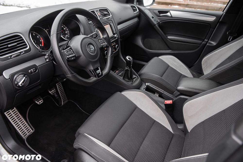 Volkswagen Golf 2.0 TSI 4Mot R - 21