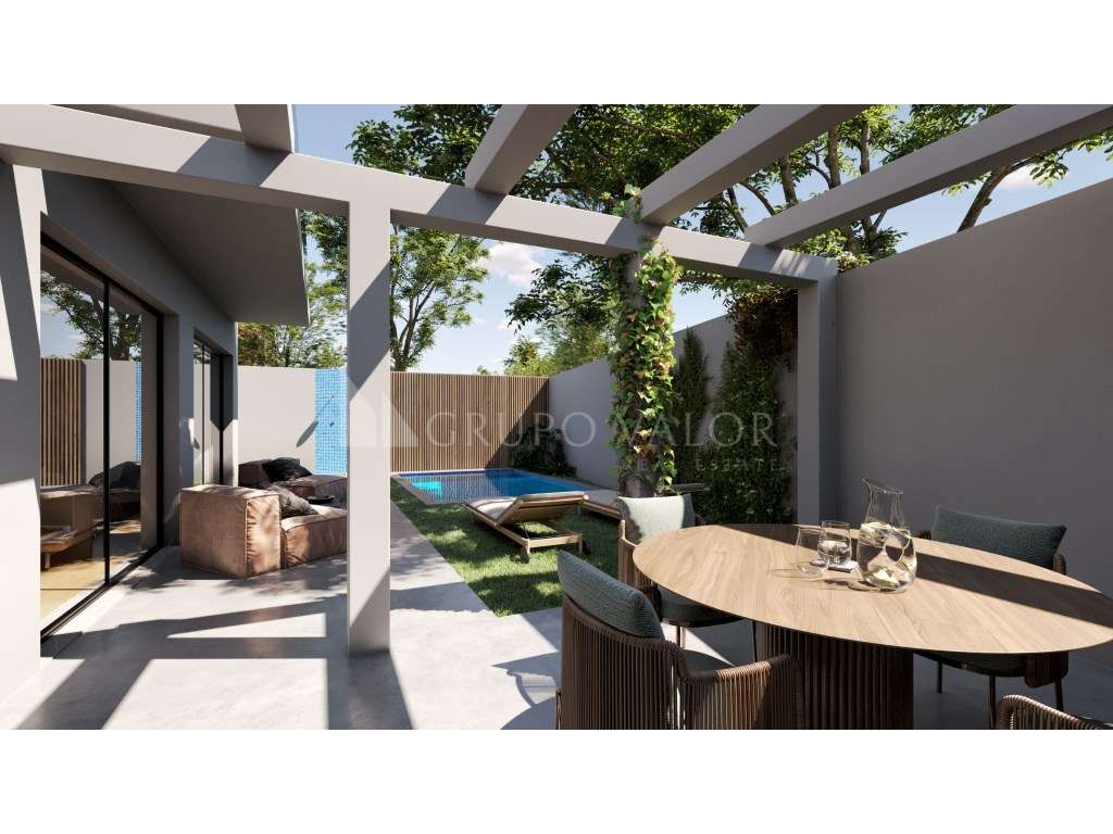 Moradia T4 com Piscina | São Domingos de Rana - Grande imagem: 2/18