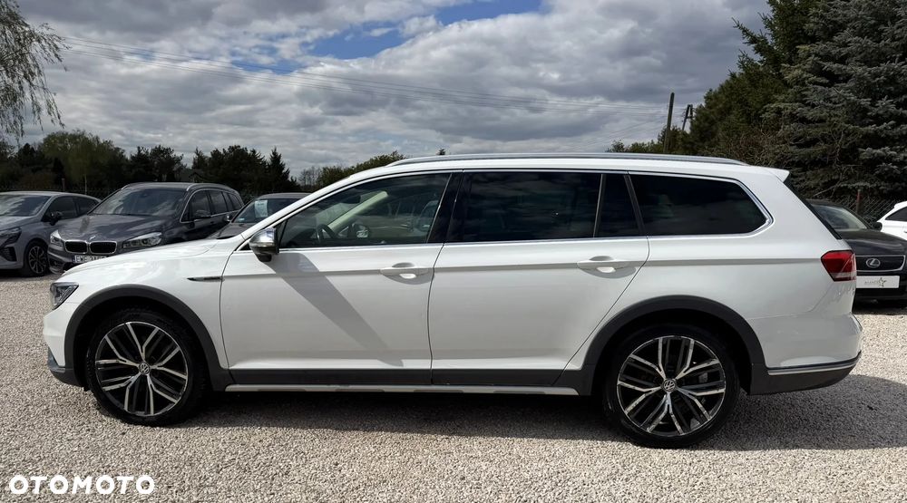 Volkswagen Passat - 8